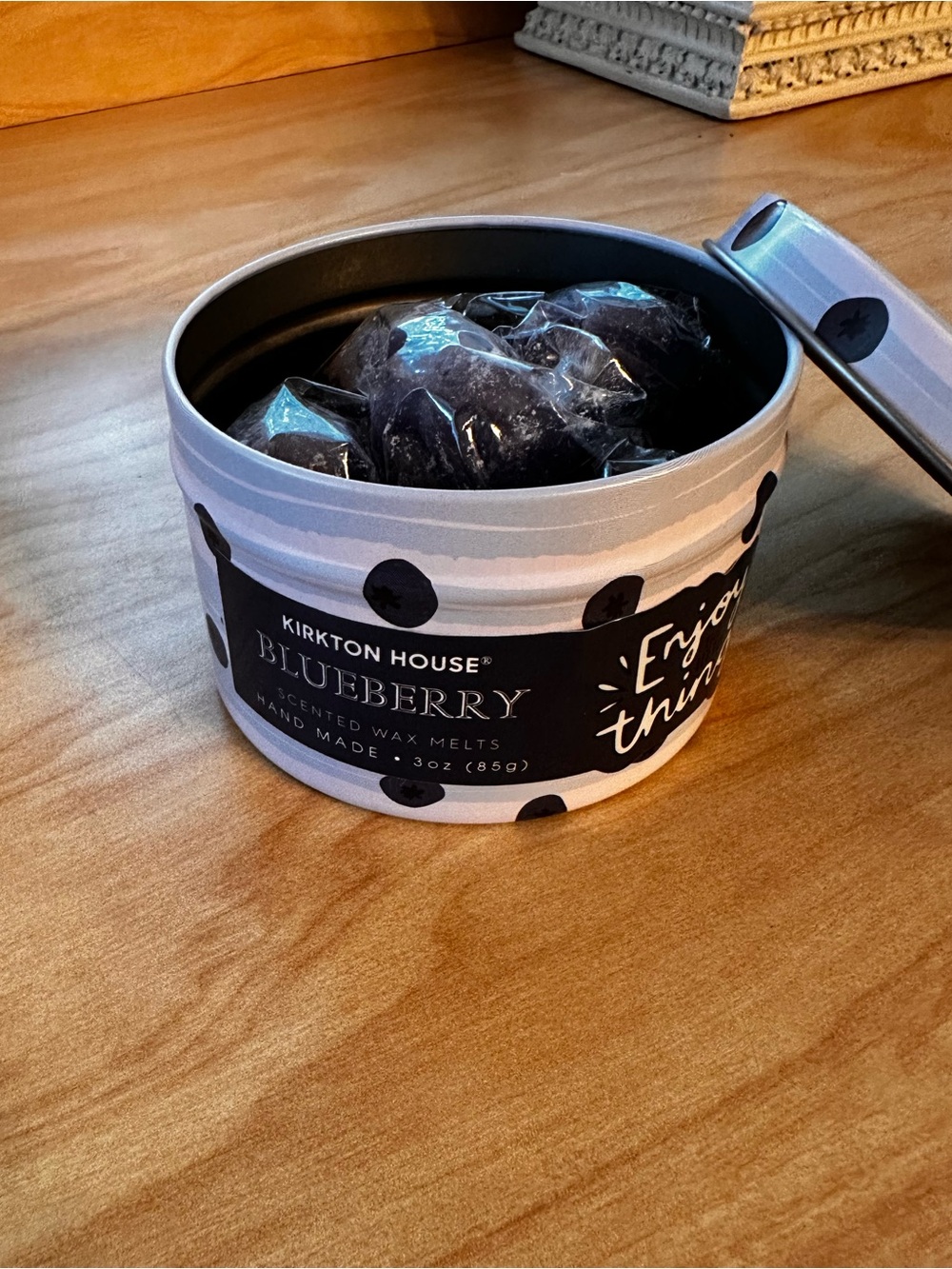 Kirkton House Blueberry Scented Wax Melts Navy Blue
